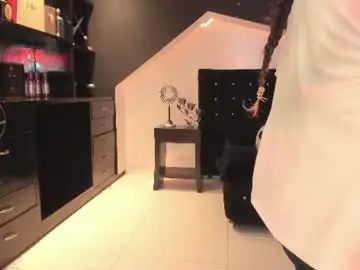 Coral_gibson  live sex cam