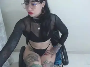 Cristal_jayan  live sex cam