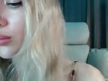 Des_ch  live sex cam