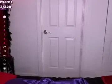 Edge_doll  live sex cam
