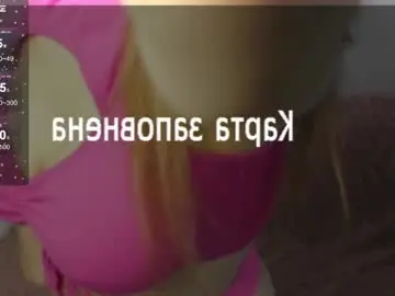 Evalkiss  live sex cam