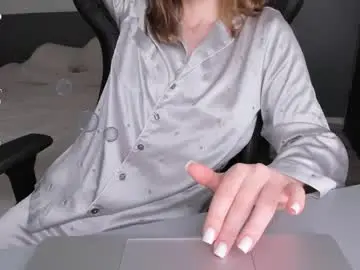 Gigihadd  live sex cam
