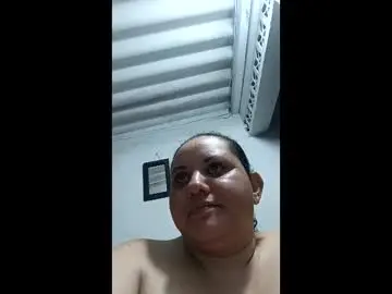 Karol103900  live sex cam