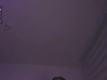 Kxss_krawl  live sex cam