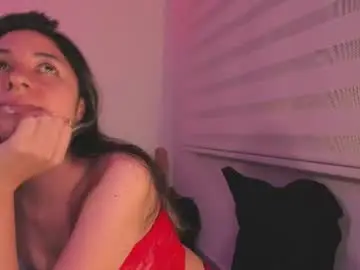 Kxss_krawl  live sex cam