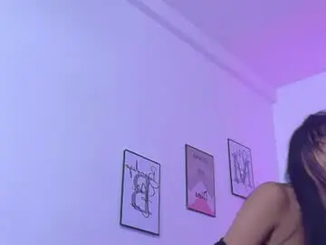 Littlee_emilyy_  live sex cam