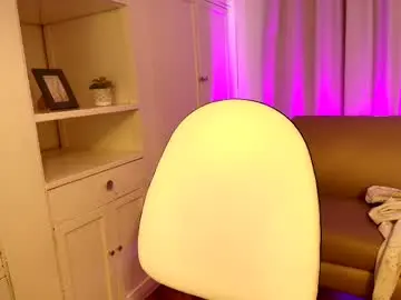 Malory_burns  live sex cam