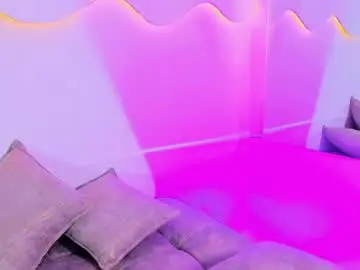 Miahansson  live sex cam