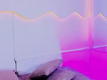Miahansson  live sex cam