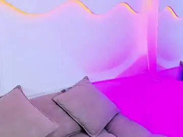 Miahansson  live sex cam