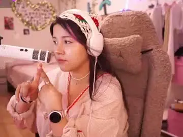 Roxysuh  live sex cam