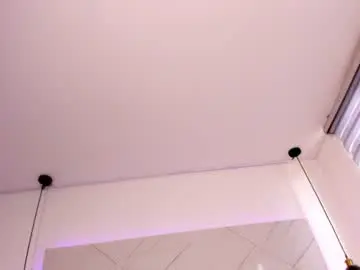 Sarah_collens_  live sex cam
