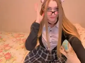 Shyberrynelly  live sex cam