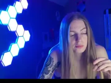 Skyiswoke  live sex cam
