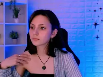 Ylia_fress  live sex cam