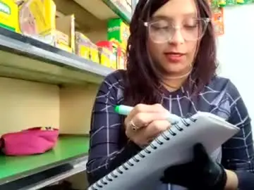 Alazka_way  live sex cam
