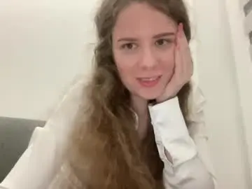 Blue_flowerr  live sex cam