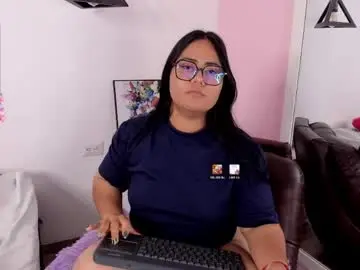 Briana_goldd  live sex cam