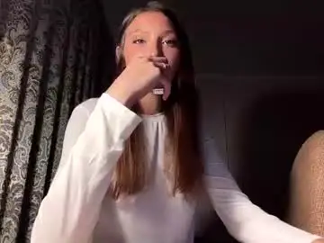 Carenmilledge  live sex cam