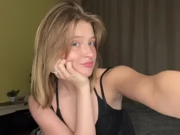 Chinaarons  live sex cam