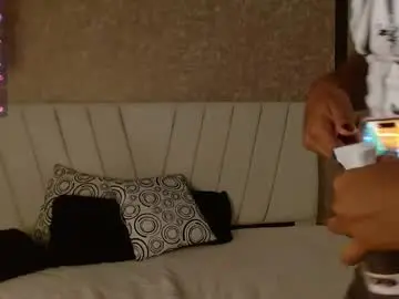 Chloe_brownn1  live sex cam