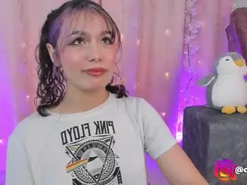 Chloe_evans12  live sex cam