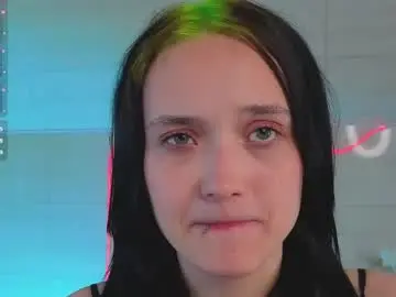 Darcyblackwood  live sex cam