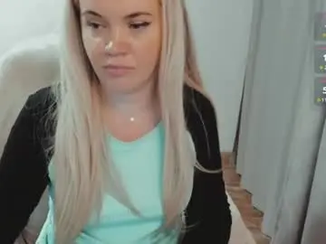 Elia_  live sex cam