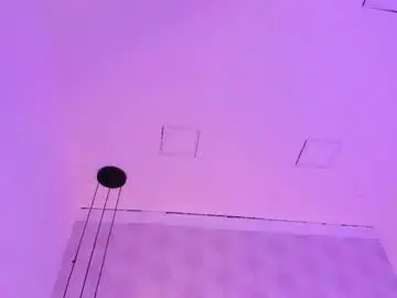 Emily_luve  live sex cam