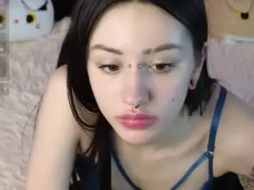 Fenilea  live sex cam