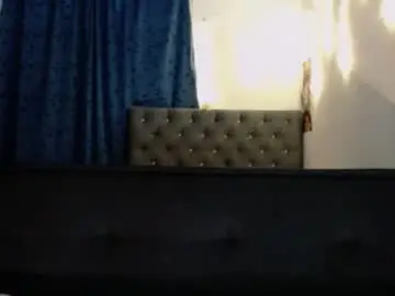 Halilalovelace  live sex cam