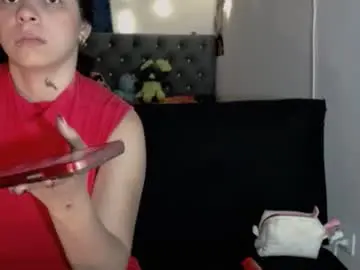 Halilalovelace  live sex cam