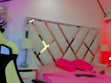 Lauren_sofiaa  live sex cam