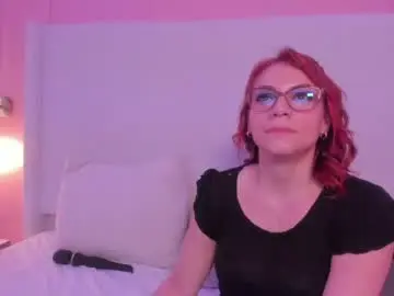 Leloo_swift  live sex cam