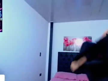 Lilyfox23  live sex cam