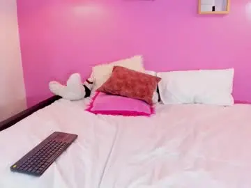 Mia__blair  live sex cam