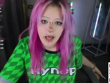 Mika_vatashi  live sex cam