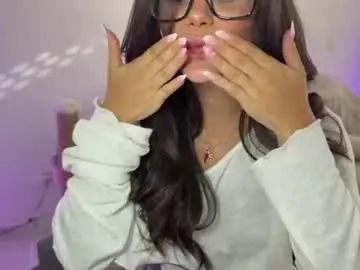 Petitenicolex  live sex cam
