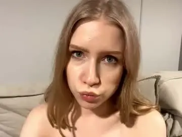 Philomenabaggott  live sex cam