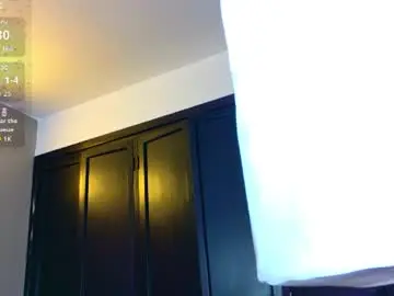 Redraven_cr  live sex cam