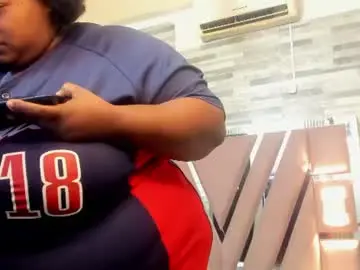 Renatafoxter  live sex cam