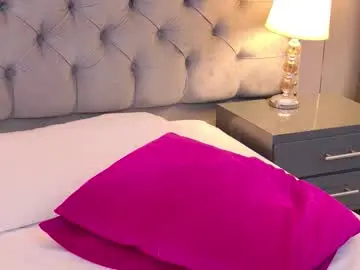 Samantaa_g  live sex cam