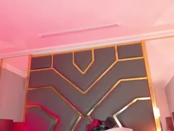 Scarletthott1  live sex cam