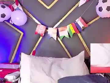 Scarletthott1  live sex cam