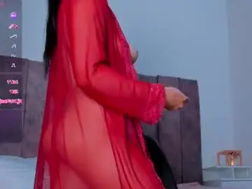 Selenagomz  live sex cam