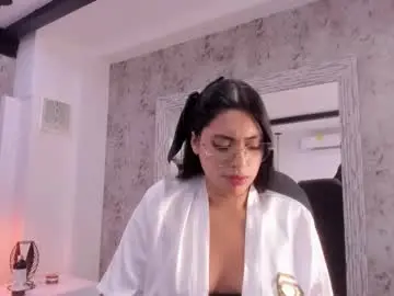 Vanessa_rain_  live sex cam