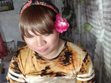 Chescahotxxxl  live sex cam