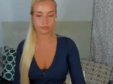 Kristyflowers  live sex cam