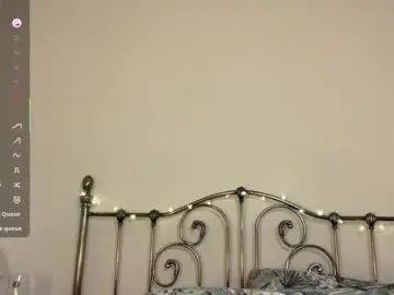 Lolatheangel  live sex cam