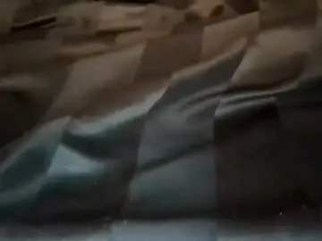 Milknhonnie  live sex cam